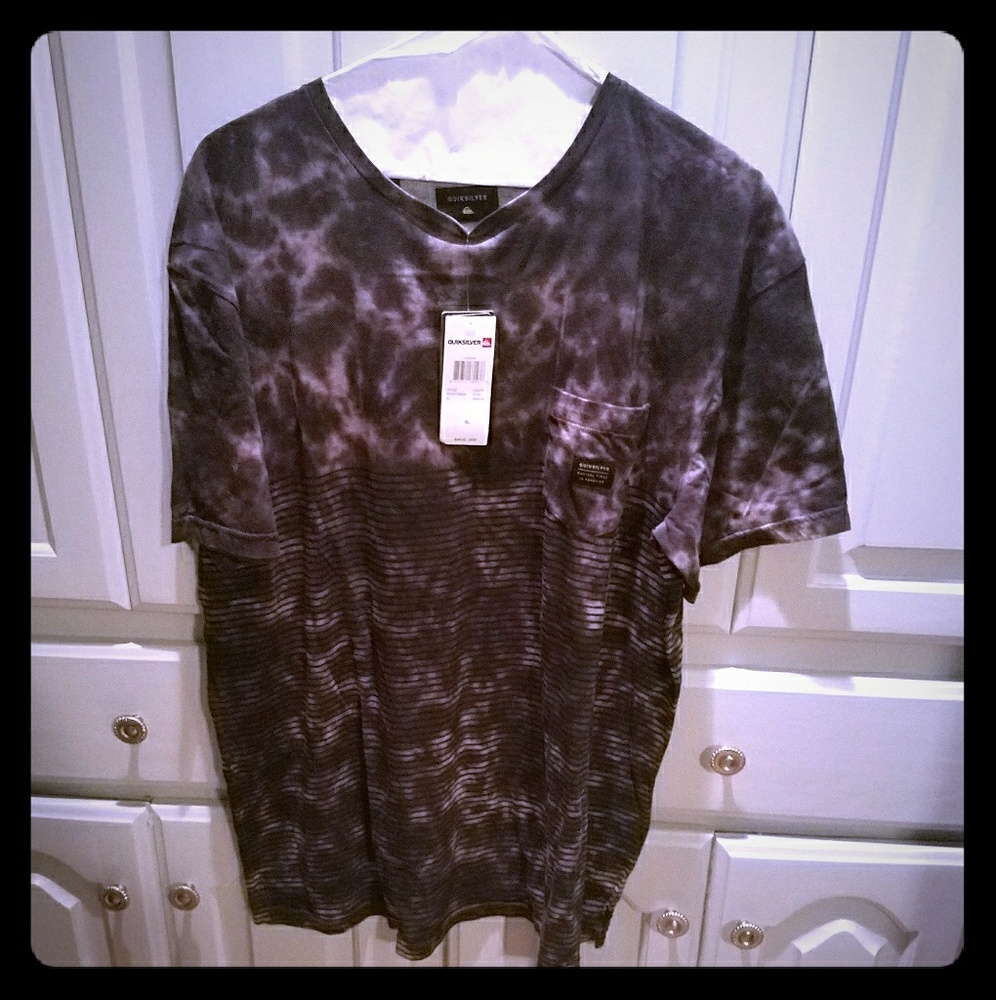 Buckle man's shirt